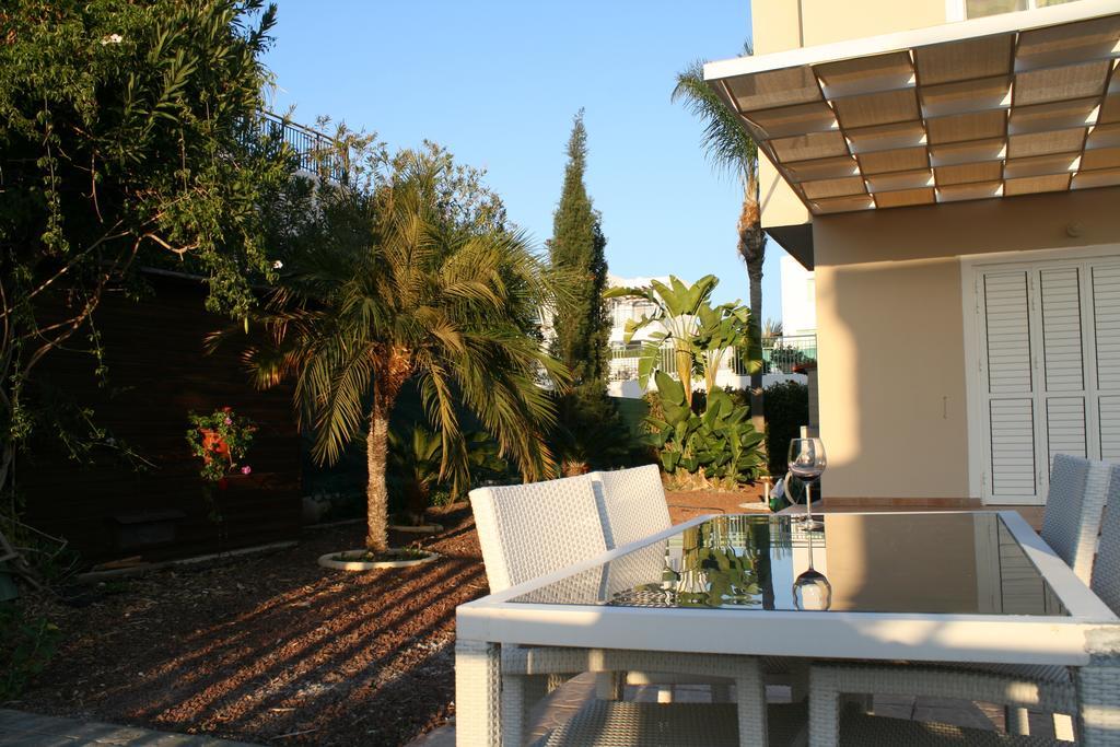 Villa Athina Paphos 客房 照片