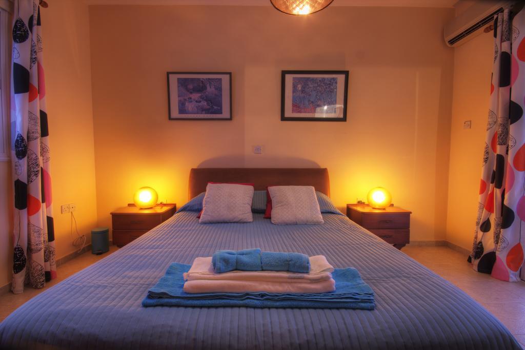 Villa Athina Paphos 客房 照片