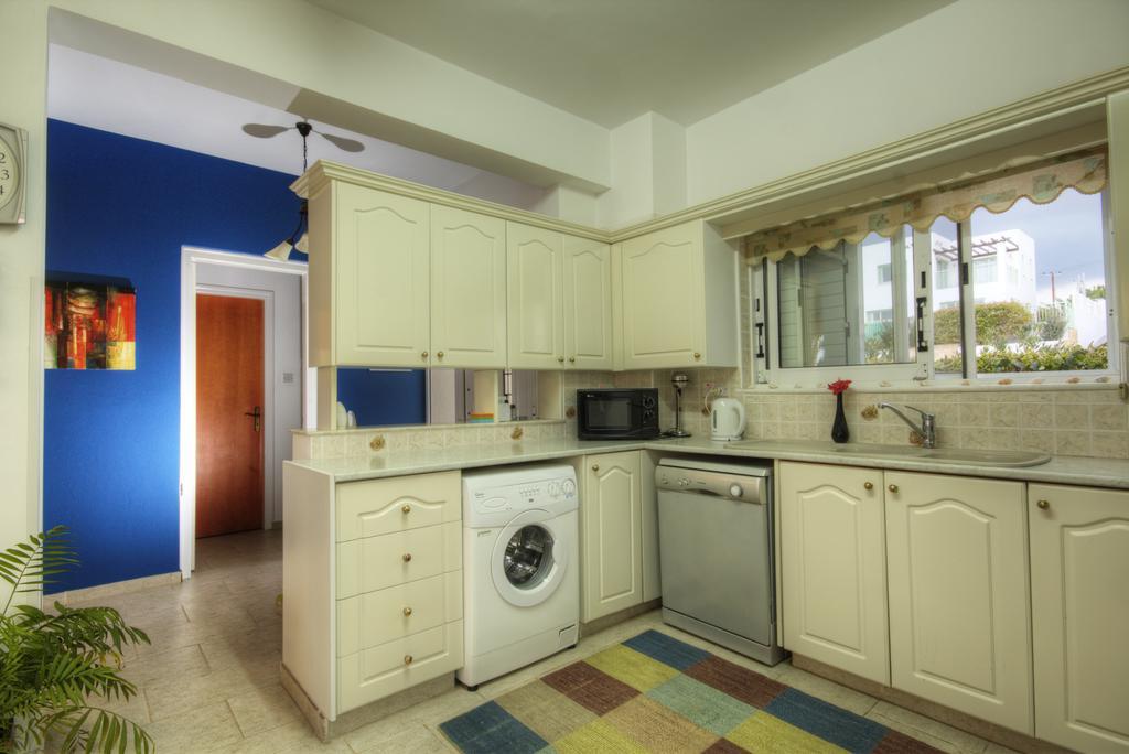 Villa Athina Paphos 客房 照片