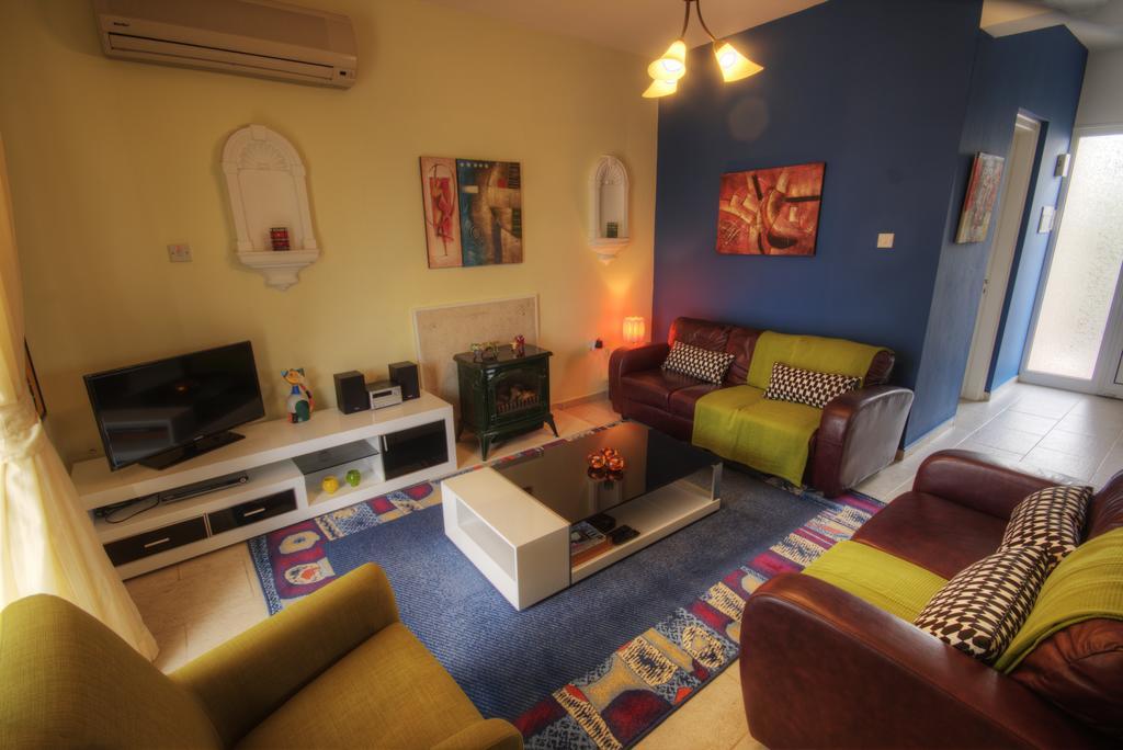 Villa Athina Paphos 客房 照片