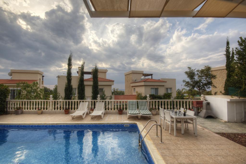 Villa Athina Paphos 客房 照片